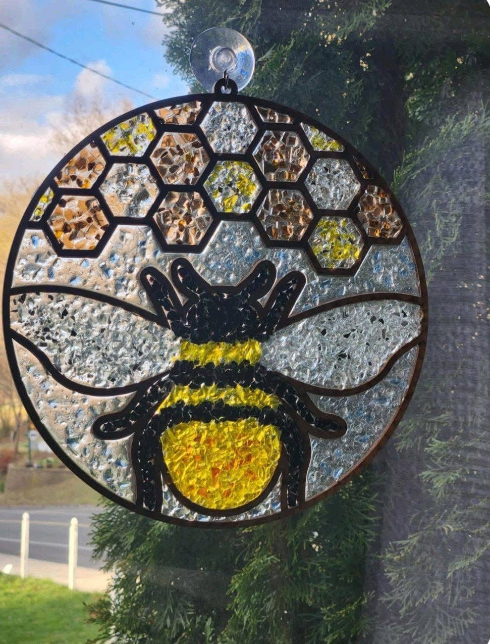 DIY Bumble Bee Crushed Glass Suncatcher