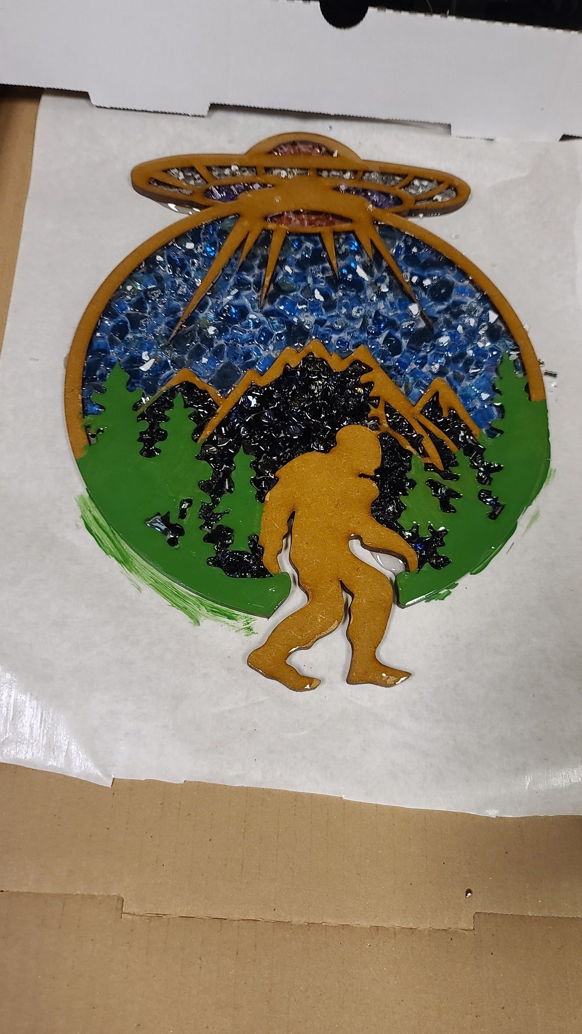 DIY Big Foot Crushed Glass Suncatcher