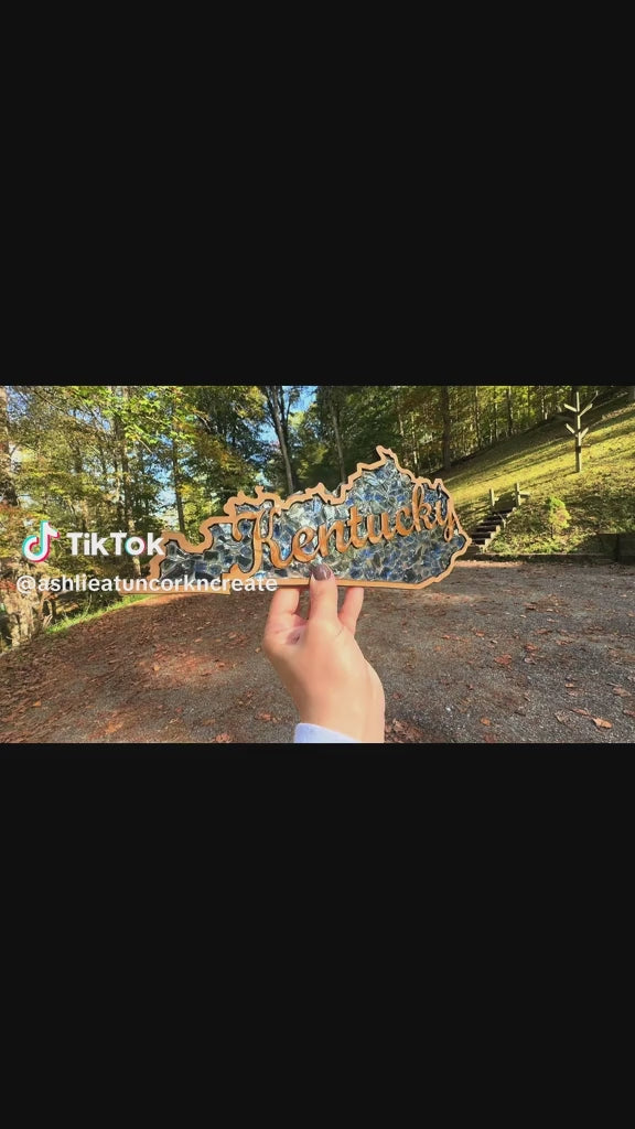 DIY Kentucky Crushed Glass Suncatcher